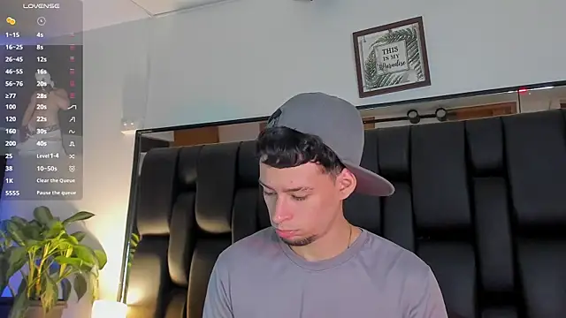 JadeSmiith  online show from January 2026 10:13:01 PM