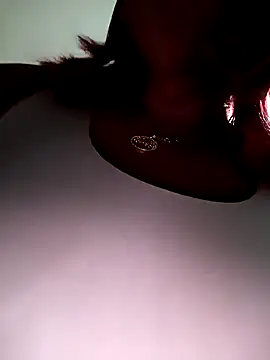 Ambarsexbutler online show from January 2025 11:32:02 PM