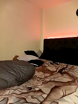 Ambarsexbutler online show from February 2025 09:17:01 PM