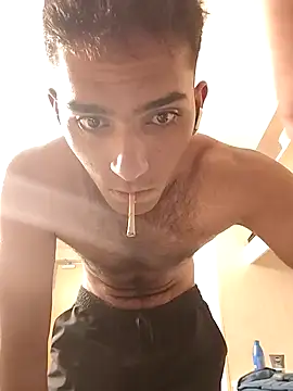 loganwollf online show from September 2025 07:47:02 PM