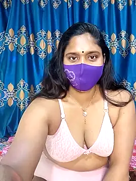 Hot Maleka online show from February 2025 06:33:01 AM
