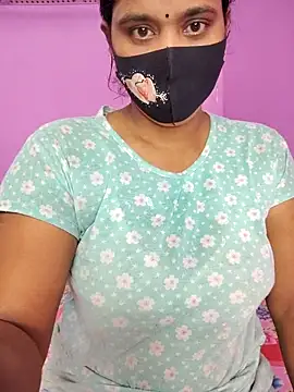 Snapshot of Hot_Maleka chatting on October 2025 01:13:01 AM Hot Maleka online show from October 2025 01:13:01 AM