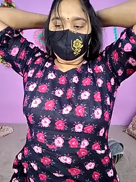 Hot Maleka online show from December 2025 01:24:02 AM