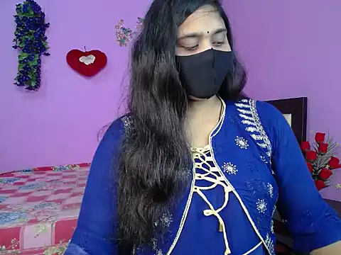 Hot Maleka online show from April 2026 04:32:01 PM