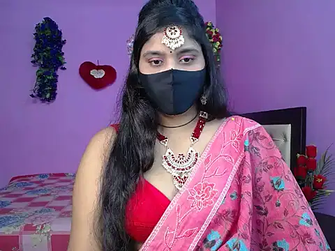 Snapshot of Hot_Maleka chatting on May 2026 04:46:01 PM Hot Maleka online show from May 2026 04:46:01 PM
