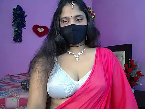 Snapshot of Hot_Maleka chatting on May 2026 04:55:02 PM Hot Maleka online show from May 2026 04:55:02 PM