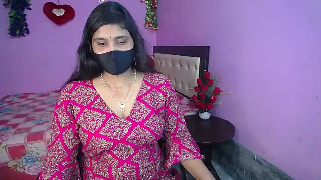 Snapshot of Hot_Maleka chatting on June 2026 05:07:01 PM Hot Maleka online show from June 2026 05:07:01 PM