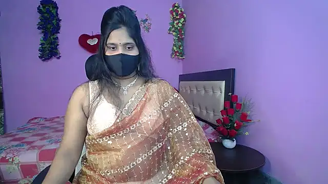 Snapshot of Hot_Maleka chatting on June 2026 05:06:01 PM Hot Maleka online show from June 2026 05:06:01 PM