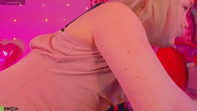 Sara Robinson online show from February 2026 03:03:01 AM