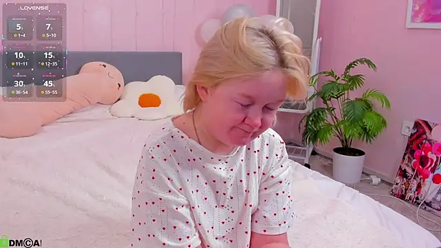 Sara Robinson online show from March 2026 02:48:01 AM