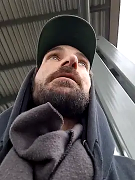 SlammyDjr online show from February 2025 10:58:01 PM