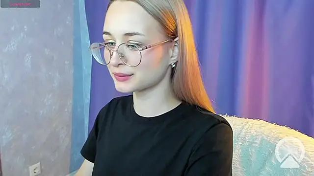 Tiffanyhunt online show from December 2024 02:17:01 PM