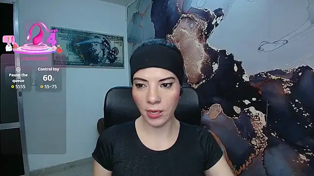 DanaaRey online show from September 2025 02:21:01 PM