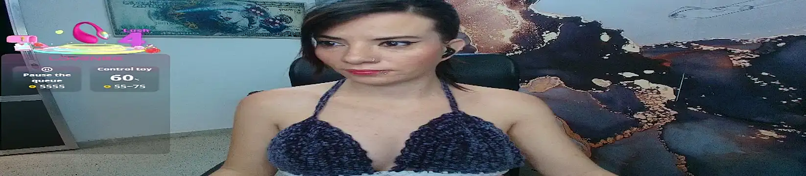 DanaaRey online show from October 2025 04:38:02 PM