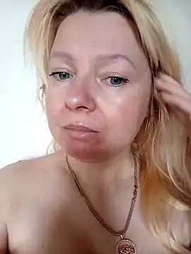 Lauri scherri online show from April 2026 01:20:01 PM