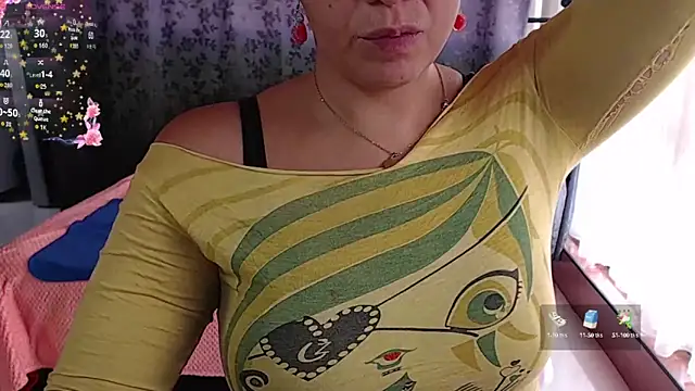 Snapshot of miia-big1boobs_ chatting on October 2025 03:14:02 PM miia-big1boobs online show from October 2025 03:14:02 PM