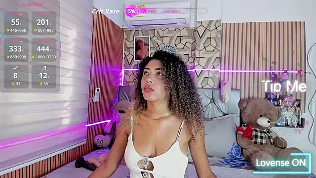 Snapshot of charlotteone chatting on November 2025 12:07:01 PM charlotteone online show from November 2025 12:07:01 PM