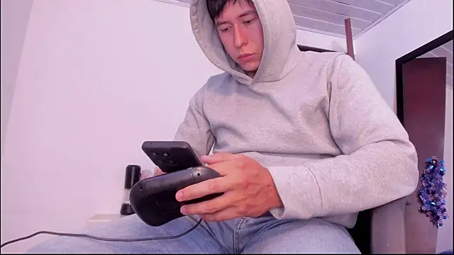 Snapshot of setsuna10 chatting on September 2025 07:50:02 PM setsuna10 online show from September 2025 07:50:02 PM