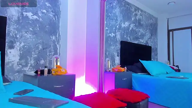 AuroraRojas online show from January 2025 10:02:01 PM