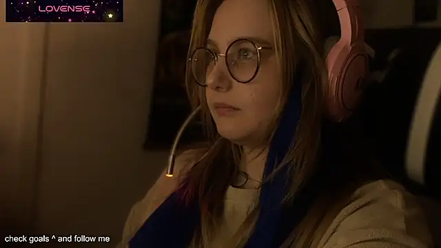 JacyWinslat online show from October 2025 03:25:01 PM