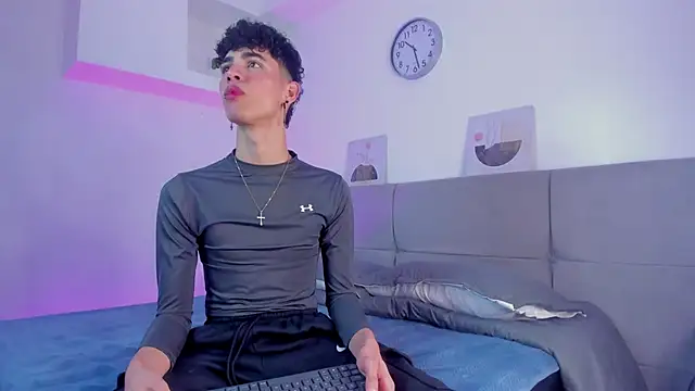 NeoRaptis online show from December 2024 08:11:01 PM