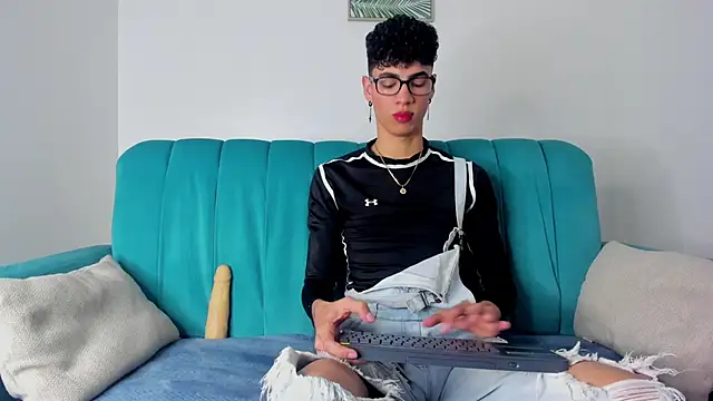 NeoRaptis online show from January 2025 07:49:01 PM