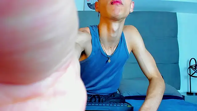 NeoRaptis online show from March 2025 08:53:01 PM