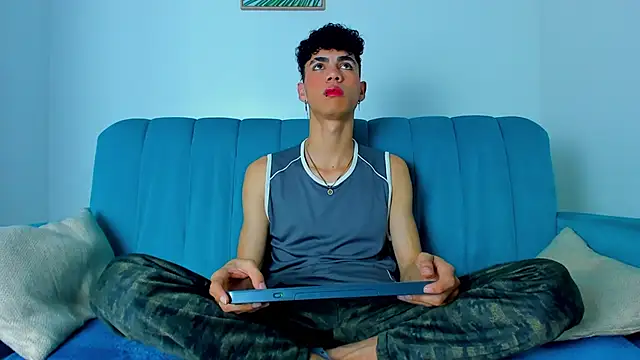 NeoRaptis online show from March 2025 01:06:01 PM