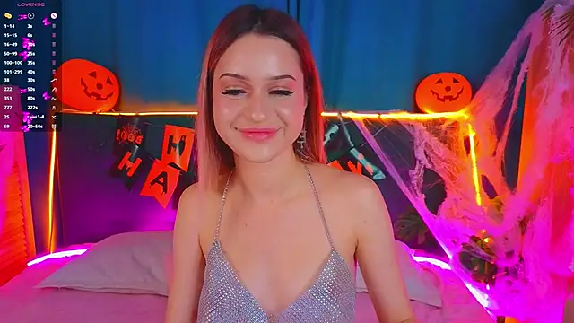 AlinaWalters online show from October 2025 08:32:01 PM