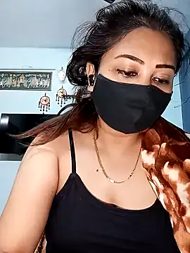 Snapshot of Cute-mona chatting on February 2025 07:52:01 PM Cute-mona online show from February 2025 07:52:01 PM