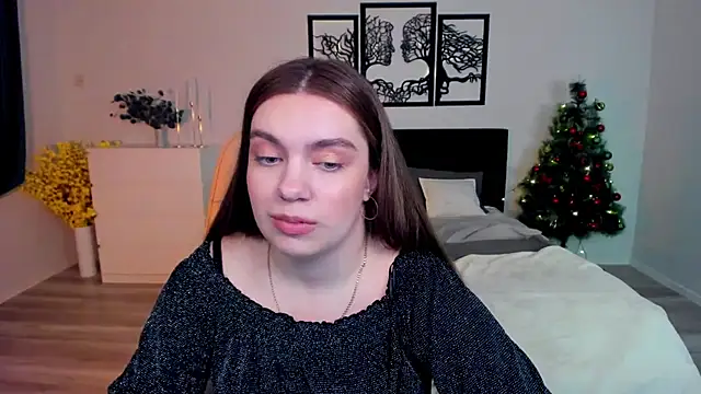 Snapshot of DaniellaLovely chatting on January 2025 02:19:01 PM DaniellaLovely online show from January 2025 02:19:01 PM