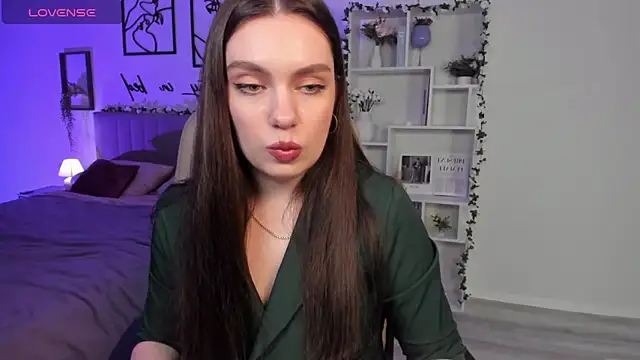 Snapshot of DaniellaLovely chatting on March 2025 03:50:02 PM DaniellaLovely online show from March 2025 03:50:02 PM
