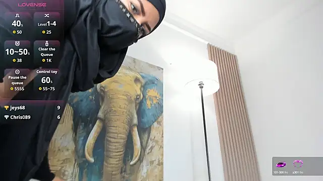 zully 01 online show from October 2025 11:54:02 AM