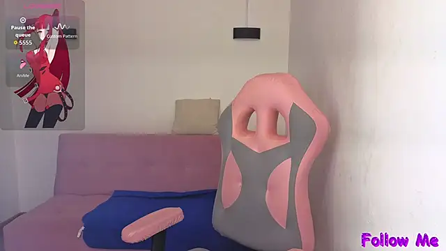 vittorialombardi   online show from February 2026 07:01:01 AM