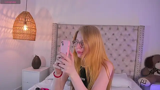 Alexa Handler online show from December 2025 08:04:02 PM