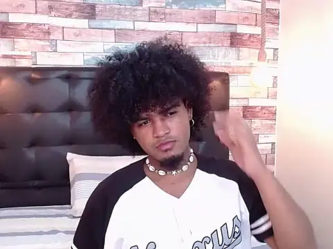 JaicobRuneer online show from October 2025 01:15:02 AM