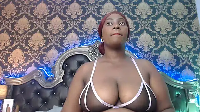 ToriJackes online show from October 2025 07:32:02 PM