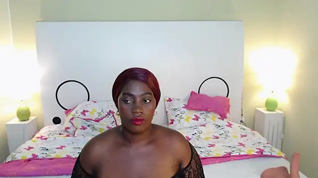 ToriJackes online show from October 2025 07:36:01 PM