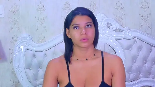 TiaraRosse online show from September 2025 12:54:01 PM