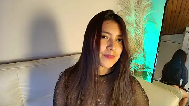 Snapshot of Rebeca_Williams_ chatting on February 2025 02:17:02 AM Rebeca Williams online show from February 2025 02:17:02 AM