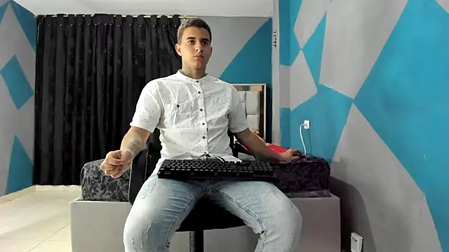 simookeler online show from December 2024 04:58:02 AM