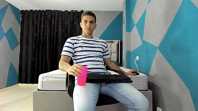 simookeler online show from December 2024 05:20:02 PM