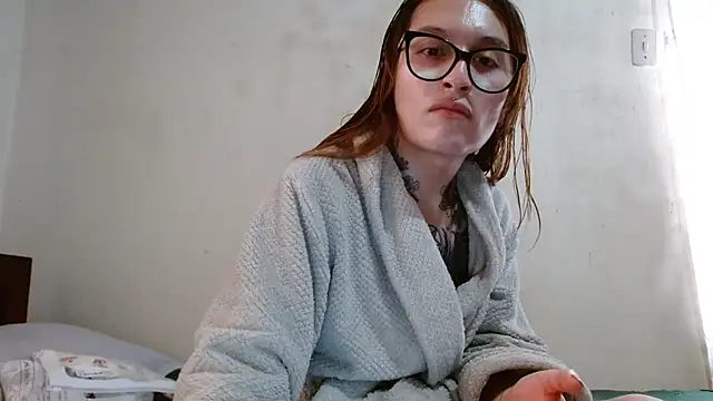 kittenlizz online show from March 2025 05:34:02 PM