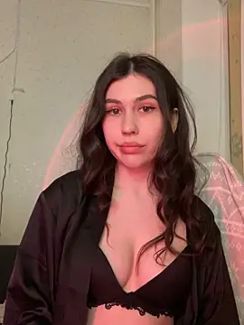 LushLuna online show from December 2024 02:47:02 PM