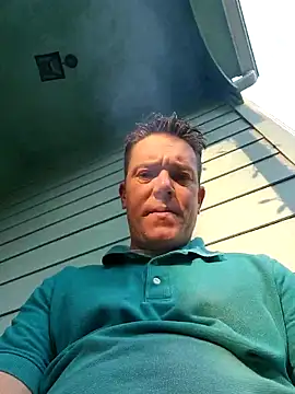 Bigtater1999 online show from March 2026 10:09:01 PM