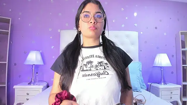 scarlette 15  online show from February 2026 03:12:01 AM