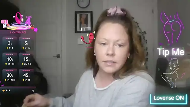 Snapshot of MissyLovexxx chatting on March 2025 02:45:01 PM MissyLovexxx online show from March 2025 02:45:01 PM