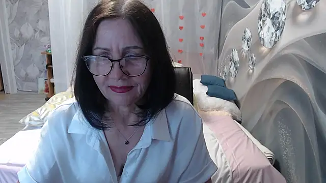 OlgaHottie online show from February 2026 11:30:01 PM