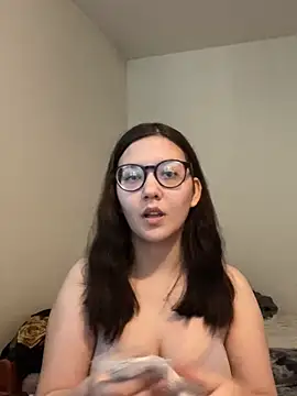 Prudie Gabriella online show from March 2025 01:29:02 PM