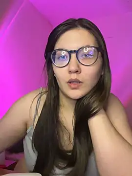 Prudie Gabriella online show from September 2025 02:55:01 PM